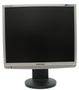 LCD монитор 19 Samsung SyncMaster 943BM ESQ Silver